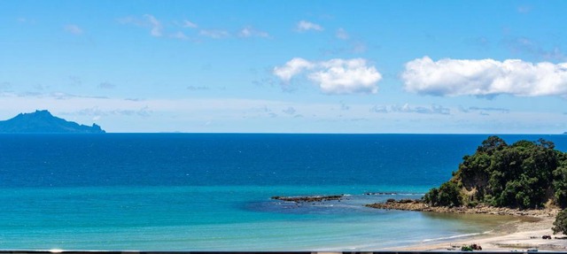 Langscape - Langs Beach Holiday Home