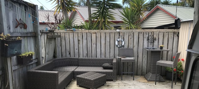 Large Studio with two outdoor area’s