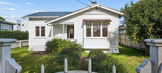 Lime Tree Cottage - Mt Roskill
