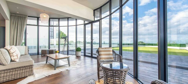 Luxury 3BR Apartment with Stunning Views | Remuera