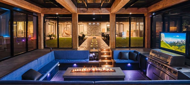 Luxury 5BR | Hot Tub + Sauna | Sleeps 13