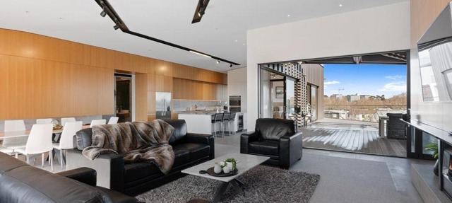 Luxury Penthouse in the City