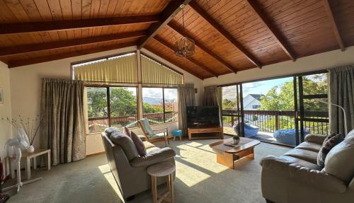 Lynmore Views 3 bedroom family home