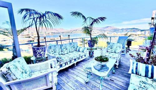 Lyttelton Harbour View Boatique House