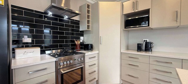 Maison Millie - Central, Pet-Friendly, Sleeps 4