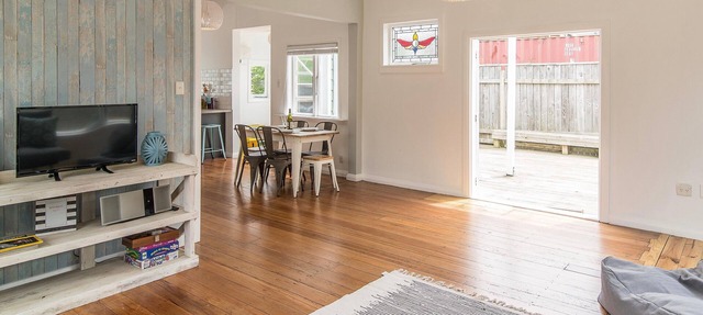 Manawa o Raumati - Raumati Beach Holiday Home