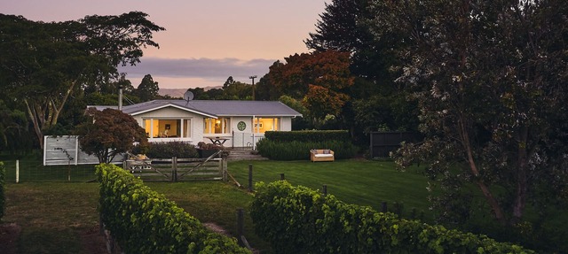 Marlborough Vineyard Cottage | Private Pool, Wood-Fired Hot Tub & Garden