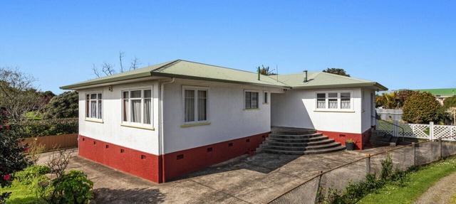 Mary`s Cozy Cottage - Comfortable Holiday Home in a Convenient Location