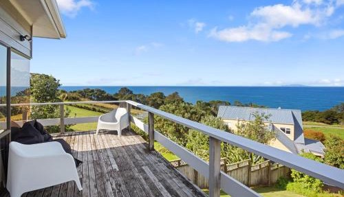 Mayor Magic - Onemana Holiday Home
