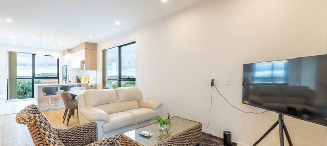 Modern 3-Bedroom Townhouse in Belmont