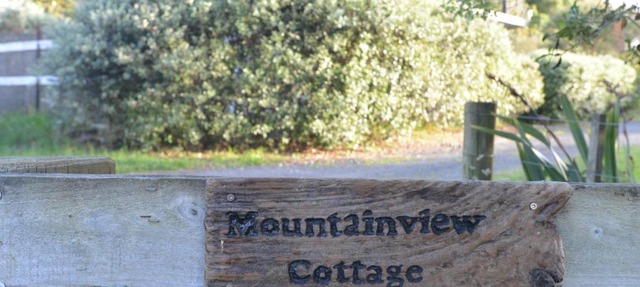 Mountain View Cottage