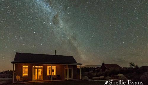 Night Sky Cottage - Kahu Cottage - HOT TUB