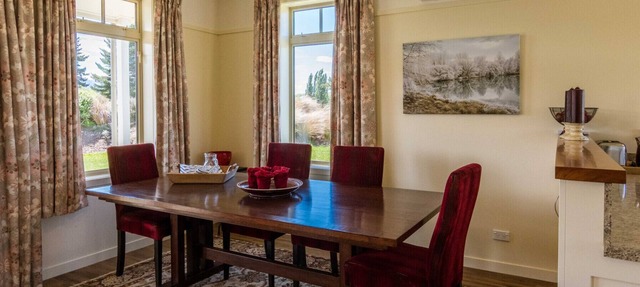 Night Sky Cottages - Kahu Cottage