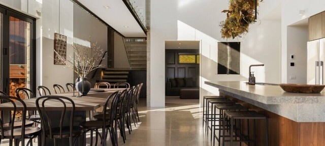 Noa By The Lake | 5 bedrooms, lake view, spa pool, outdoor fireplace