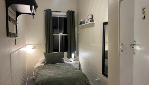 Nourish Reefton & Wilsons Hotel