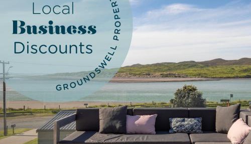 Ocean Beach Retreat, Stylish, Prime Beachfront