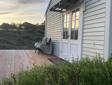 Ohariu Farm Cottage