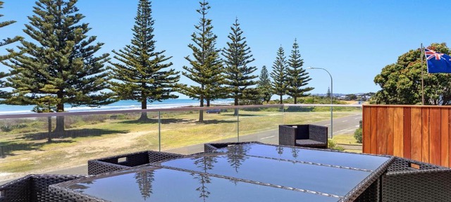 Ohope Beachside Retreat - Ohope Holiday Home