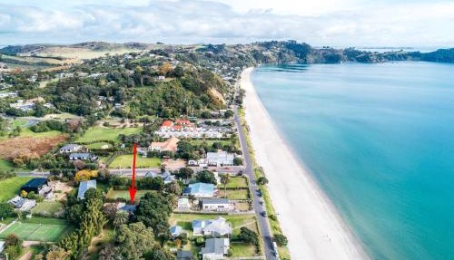 Onetangi Beach Cottage - Onetangi Bach