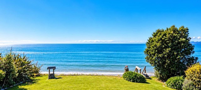 Pakawau Beach - Ratrace Retreat