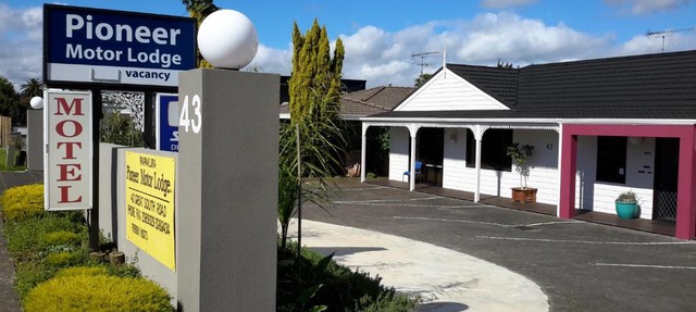 Papakura Pioneer Motor Lodge & Motel