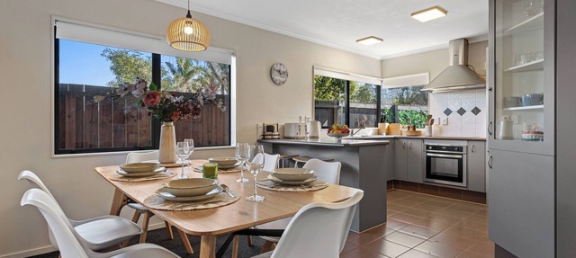 Papamoa Waves - Seaside Getaway