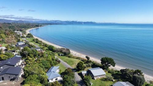 Patons Rock Latitude - Modern Getaway