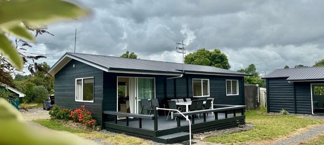 Peaceful Country Escape in Gordonton - Green Meadows Cottage