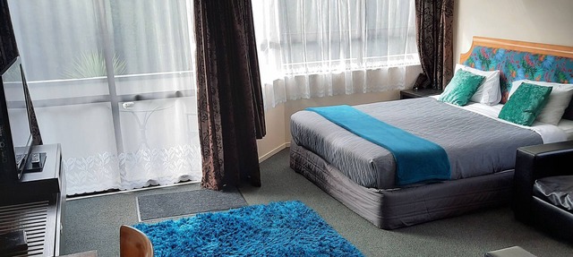 Pembrooke Motor Lodge