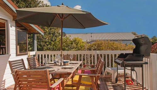 Perfect on Pleasant - Pauanui Holiday Home