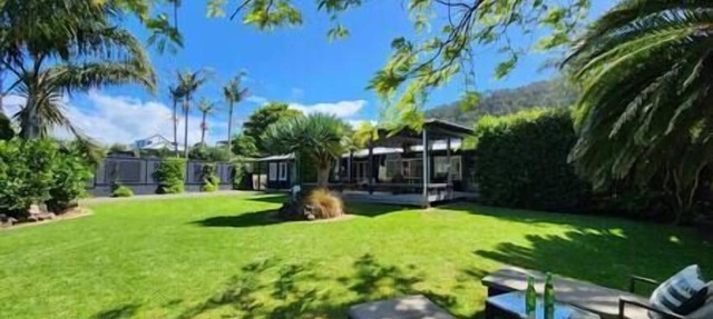 Pet friendly, big lawn and covered outdoor space to play, centrally located