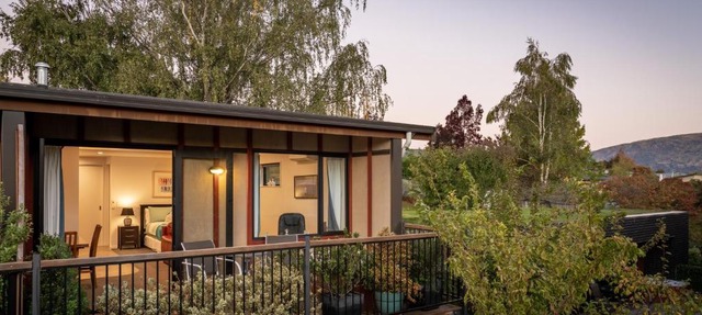 Private and peaceful studio apartment