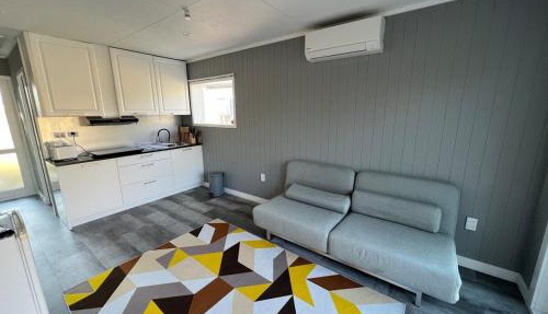 Private Guesthouse