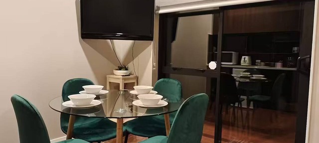 Private Modern 2 bedroom Unit in Central Albany