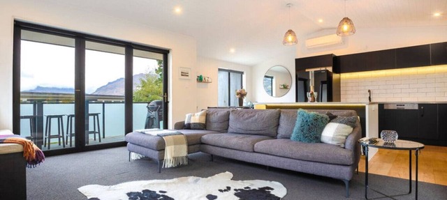 Private Sauna & Cold Plunge | Spacious, Close To Town | Queenstown Hill Location