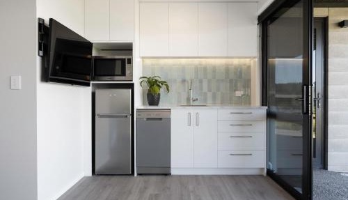 Pukehina Estuary Sunset Views Studio