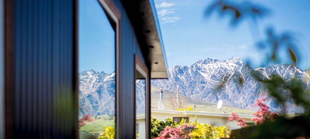 Queenstown Boutique Accommodation - Your Perfect Stay awaits!