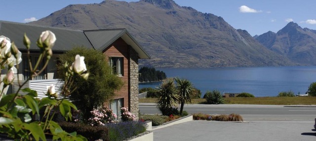 Queenstown Motel Apartments