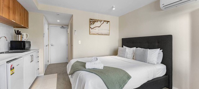 Queenstown Studio 5Mins Airport A/C Wifi TV