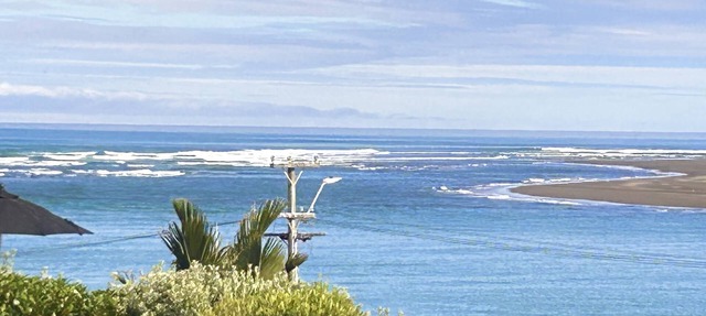Raglan Beach House , Stunning Ocean and Harbour views out at Ocean Beach