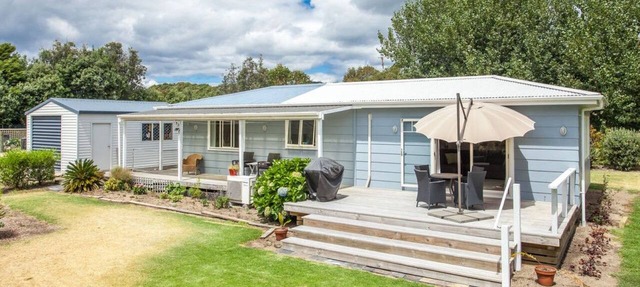 Renga Renga Retreat – Garden Cottage Near the Beach