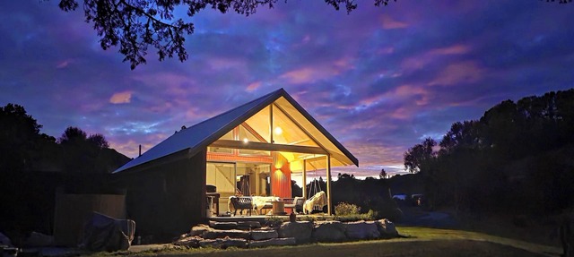 Riverside Family Cabin Outdoor Bath Waitomo
