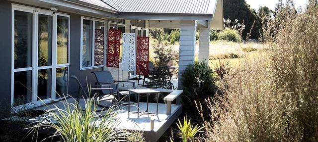 Romantic Rental with a Luxurious Hot Tub near Tongariro Crossing, New Zealand