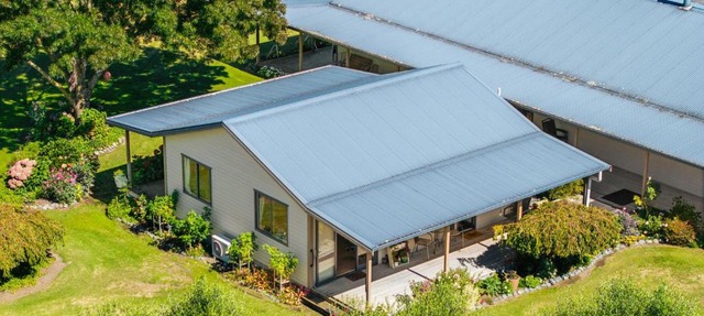 Rural cottage minutes from Gisborne