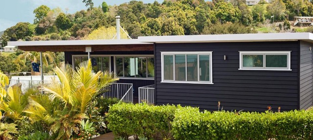 Russell Accommodation - The Black Bach