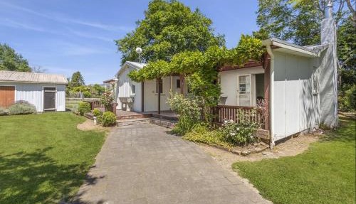 Sanctuary Cottage