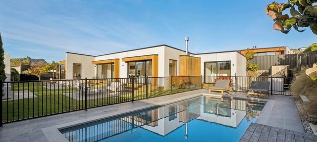Sapphire Spring Retreat | Swimming Pool, Outdoor Fireplace!