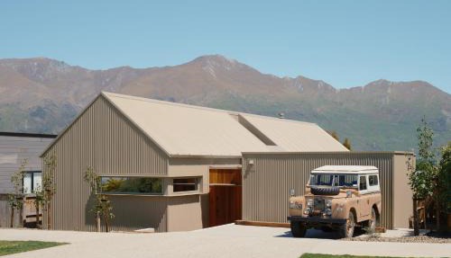 Scout - Luxurious Interiors - Lake Views - Architecturally Designed
