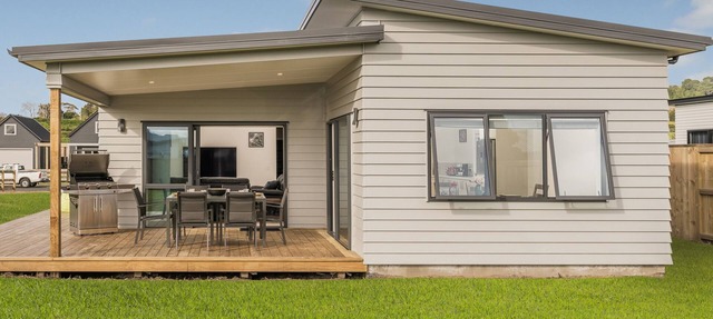 Seabliss - Cooks Beach Holiday Home