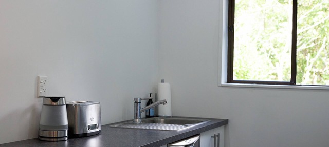 Seascape Retreat - Kaikoura Holiday Home